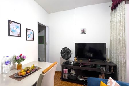 Studio à venda com 30m², 1 quarto e sem vaga Studio à venda com 30m², 1 quarto e sem vagaSala