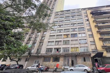 Studio à venda com 30m², 1 quarto e sem vaga Studio à venda com 30m², 1 quarto e sem vagaFachada