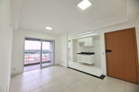 Apartamento à venda com 55m², 2 quartos e 1 vaga Apartamento à venda com 55m², 2 quartos e 1 vagaSala