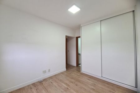 Apartamento à venda com 55m², 2 quartos e 1 vaga Apartamento à venda com 55m², 2 quartos e 1 vagaSuite