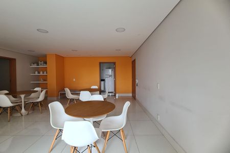 Apartamento à venda com 55m², 2 quartos e 1 vaga Apartamento à venda com 55m², 2 quartos e 1 vagaÁrea comum - Salão de festas