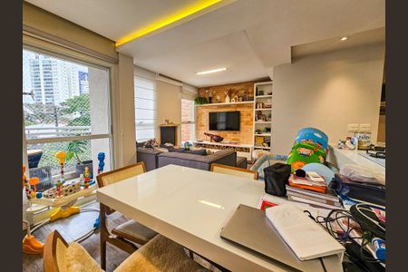 Apartamento à venda com 89m², 2 quartos e 2 vagas Apartamento à venda com 89m², 2 quartos e 2 vagasSala