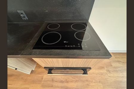 Apartamento para alugar com 41m², 1 quarto e 1 vaga Apartamento para alugar com 41m², 1 quarto e 1 vagaSala/Cozinha