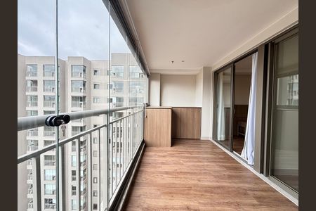 Apartamento para alugar com 41m², 1 quarto e 1 vaga Apartamento para alugar com 41m², 1 quarto e 1 vagaVaranda