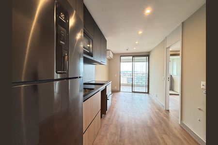 Sala/Cozinha de apartamento para alugar com 1 quarto, 41m² em Indianópolis, São Paulo