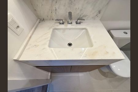Apartamento para alugar com 41m², 1 quarto e 1 vaga Apartamento para alugar com 41m², 1 quarto e 1 vagaBanheiro