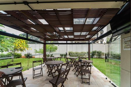 Apartamento à venda com 156m², 3 quartos e 3 vagas Apartamento à venda com 156m², 3 quartos e 3 vagasÁrea comum - Churrasqueira
