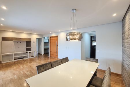 Apartamento à venda com 156m², 3 quartos e 3 vagas Apartamento à venda com 156m², 3 quartos e 3 vagasSala