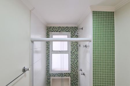 Apartamento à venda com 156m², 3 quartos e 3 vagas Apartamento à venda com 156m², 3 quartos e 3 vagasBanheiro da Suíte 1