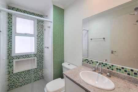 Apartamento à venda com 156m², 3 quartos e 3 vagas Apartamento à venda com 156m², 3 quartos e 3 vagasBanheiro da Suíte 1
