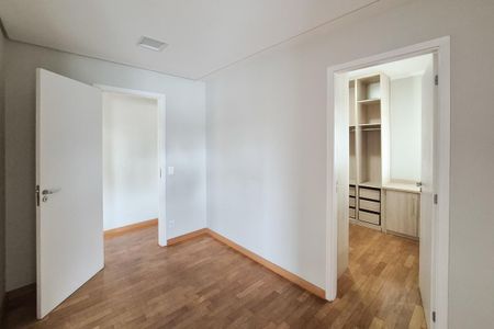 Apartamento à venda com 156m², 3 quartos e 3 vagas Apartamento à venda com 156m², 3 quartos e 3 vagasSuíte 2