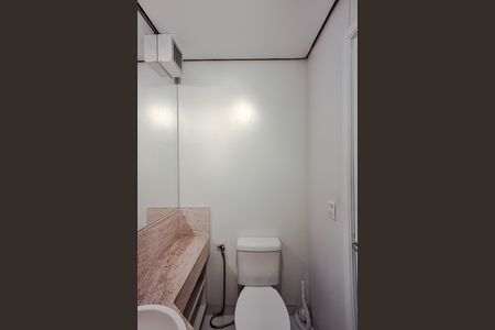Apartamento para alugar com 65m², 2 quartos e 2 vagas Apartamento para alugar com 65m², 2 quartos e 2 vagasBanheiro da Suíte 2