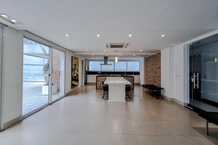 Apartamento para alugar com 65m², 2 quartos e 2 vagas Apartamento para alugar com 65m², 2 quartos e 2 vagasÁrea comum