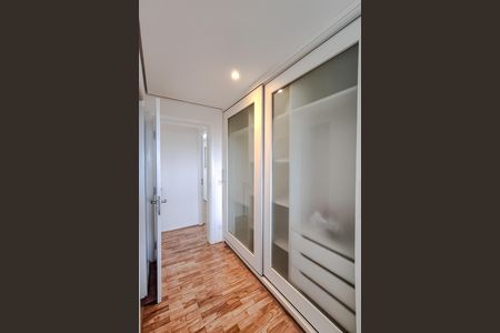 Apartamento para alugar com 65m², 2 quartos e 2 vagas Apartamento para alugar com 65m², 2 quartos e 2 vagasQuarto 2 - Suíte