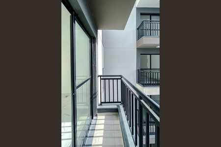 Studio para alugar com 24m², 1 quarto e sem vaga Studio para alugar com 24m², 1 quarto e sem vagaVaranda