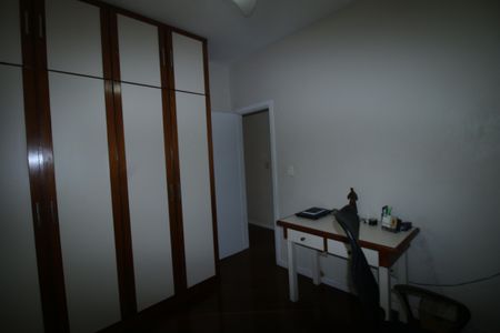Apartamento à venda com 142m², 3 quartos e 3 vagasQuarto 1