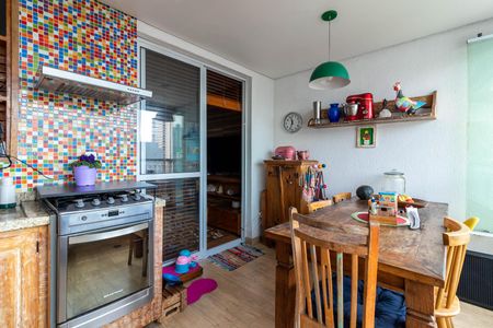 Apartamento para alugar com 75m², 2 quartos e 2 vagas Apartamento para alugar com 75m², 2 quartos e 2 vagasVaranda da Sala e Cozinha