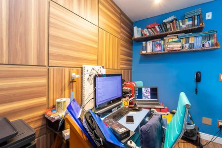 Apartamento para alugar com 75m², 2 quartos e 2 vagas Apartamento para alugar com 75m², 2 quartos e 2 vagasEscritório