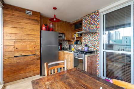Apartamento para alugar com 75m², 2 quartos e 2 vagas Apartamento para alugar com 75m², 2 quartos e 2 vagasVaranda da Sala e Cozinha