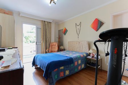 Casa à venda com 168m², 3 quartos e 4 vagas Casa à venda com 168m², 3 quartos e 4 vagasSuíte 1