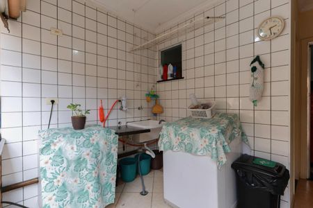 Casa à venda com 168m², 3 quartos e 4 vagas Casa à venda com 168m², 3 quartos e 4 vagasÁrea de serviço