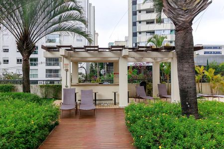 Apartamento à venda com 178m², 5 quartos e 3 vagasÁrea comum - Piscina