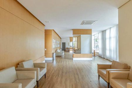 Apartamento à venda com 178m², 5 quartos e 3 vagasÁrea comum - Salão de festas