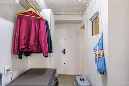Apartamento à venda com 178m², 5 quartos e 3 vagasÁrea de Serviço