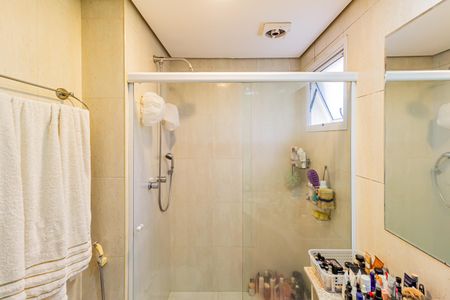 Apartamento à venda com 178m², 5 quartos e 3 vagasBanheiro da Suíte 1
