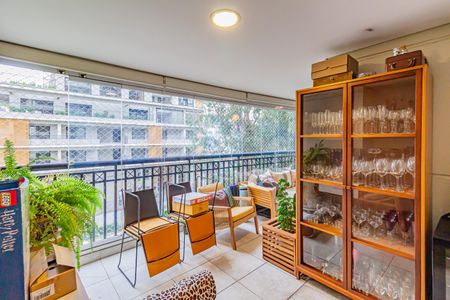 Apartamento à venda com 178m², 5 quartos e 3 vagasVaranda da Sala