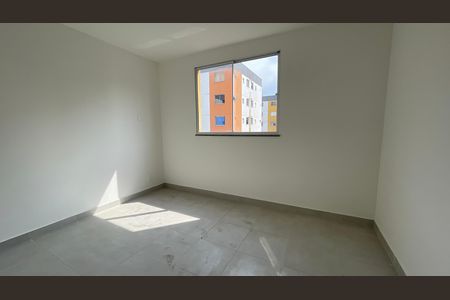 Quarto 2 de apartamento para alugar com 2 quartos, 50m² em Jardim Gramacho, Duque de Caxias