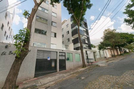 Apartamento à venda com 82m², 3 quartos e 1 vaga