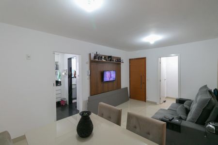 Apartamento à venda com 82m², 3 quartos e 1 vaga