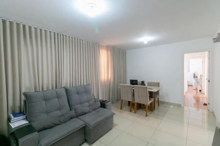 Apartamento à venda com 82m², 3 quartos e 1 vaga