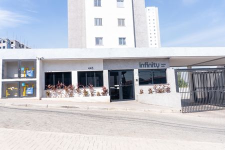 Apartamento para alugar com 39m², 2 quartos e 1 vaga Apartamento para alugar com 39m², 2 quartos e 1 vagaFachada