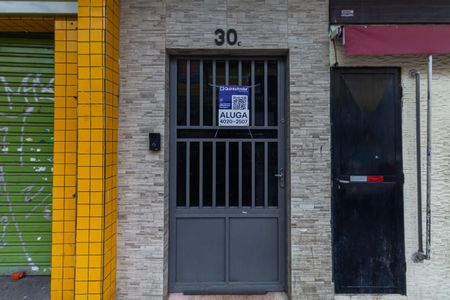 Casa para alugar com 80m², 2 quartos e sem vaga Casa para alugar com 80m², 2 quartos e sem vagaFachada + Plaquinha