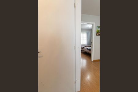 Casa à venda com 180m², 3 quartos e 3 vagas Casa à venda com 180m², 3 quartos e 3 vagasBanheiro Social