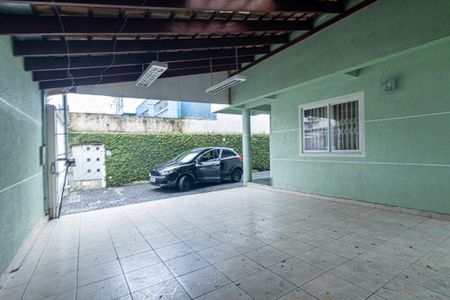 Casa à venda com 180m², 3 quartos e 3 vagas Casa à venda com 180m², 3 quartos e 3 vagasGaragem