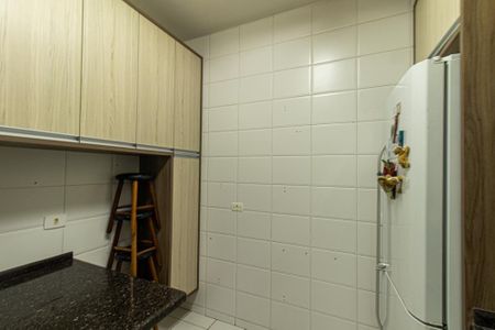 Casa à venda com 180m², 3 quartos e 3 vagas Casa à venda com 180m², 3 quartos e 3 vagasCozinha