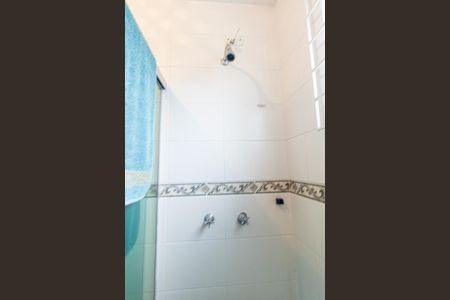 Casa à venda com 180m², 3 quartos e 3 vagas Casa à venda com 180m², 3 quartos e 3 vagasBanheiro da Suite