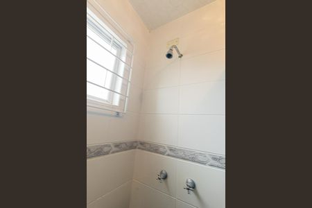 Casa à venda com 180m², 3 quartos e 3 vagas Casa à venda com 180m², 3 quartos e 3 vagasBanheiro Social