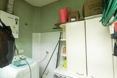 Casa à venda com 180m², 3 quartos e 3 vagas Casa à venda com 180m², 3 quartos e 3 vagasÁrea de Serviço