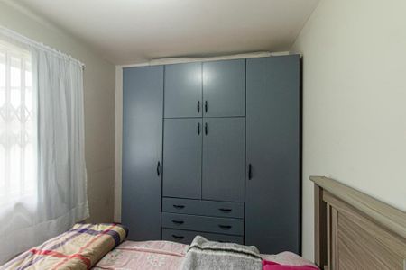 Casa à venda com 180m², 3 quartos e 3 vagas Casa à venda com 180m², 3 quartos e 3 vagasQuarto 1