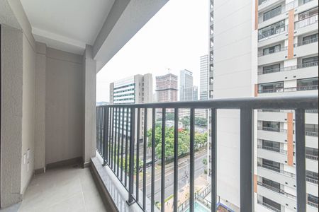 Varanda de kitnet/studio para alugar com 1 quarto, 29m² em Vila Cordeiro, São Paulo