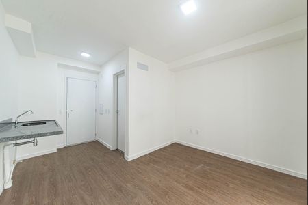 Quarto de kitnet/studio para alugar com 1 quarto, 29m² em Vila Cordeiro, São Paulo
