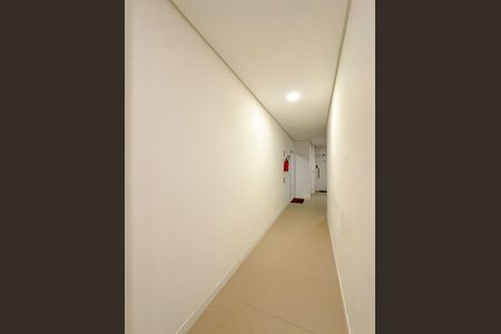 Apartamento para alugar com 94m², 3 quartos e 2 vagasHall social