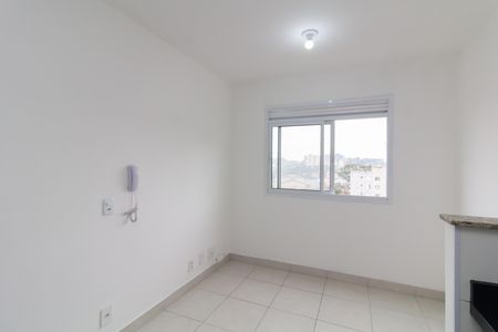 Apartamento para alugar com 32m², 2 quartos e sem vaga Apartamento para alugar com 32m², 2 quartos e sem vagaSala/Cozinha