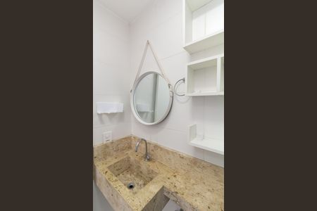 Apartamento para alugar com 32m², 2 quartos e sem vaga Apartamento para alugar com 32m², 2 quartos e sem vagaBanheiro