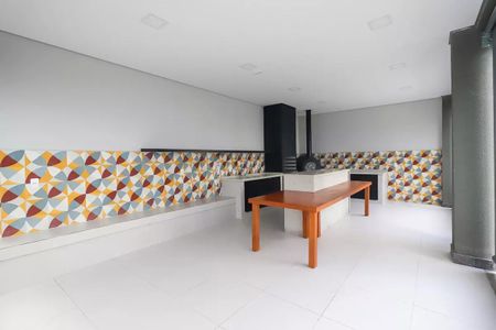 Apartamento para alugar com 37m², 2 quartos e sem vaga Apartamento para alugar com 37m², 2 quartos e sem vagaÁrea comum - Churrasqueira