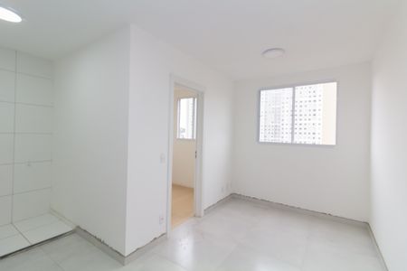 Apartamento para alugar com 37m², 2 quartos e sem vaga Apartamento para alugar com 37m², 2 quartos e sem vagaSala/Cozinha